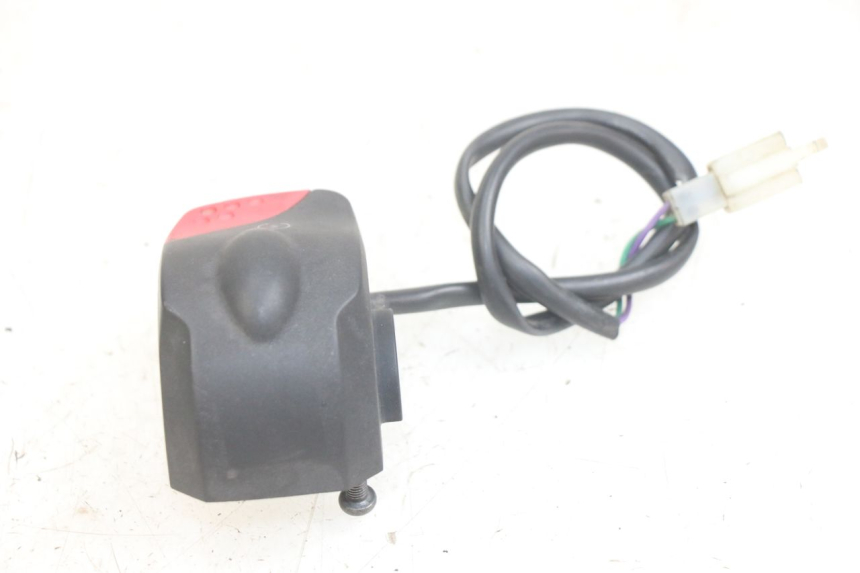 photo de MANUBRIO DESTRO PEUGEOT LUDIX 50 (2005 - 2007) - Altra angolazione