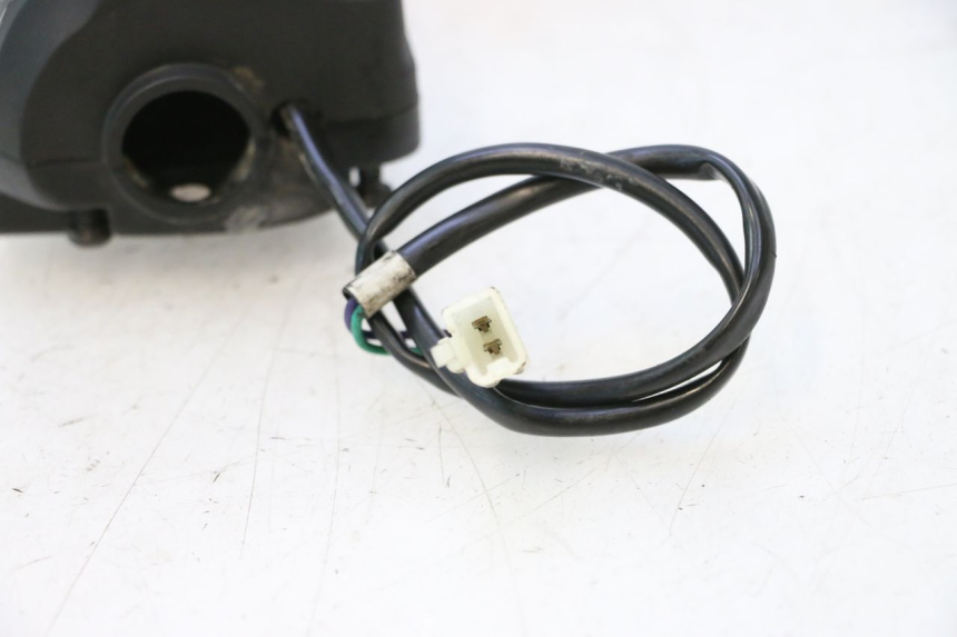 photo de MANUBRIO DESTRO PEUGEOT LUDIX 50 (2008 - 2017) - Altra angolazione