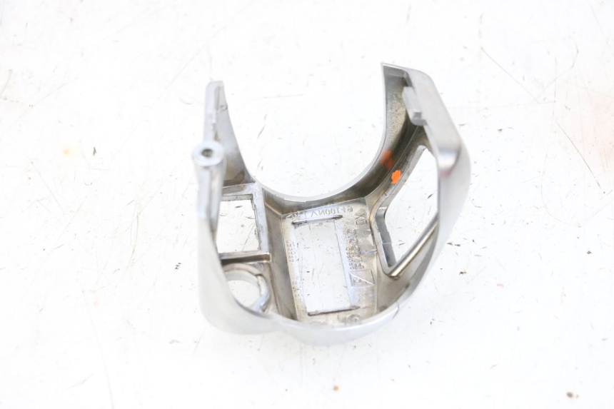 photo de COMMUTATORE DESTRO PIAGGIO MP3 HPE 300 (2019 - 2026) - Zoom sullo stato d'uso