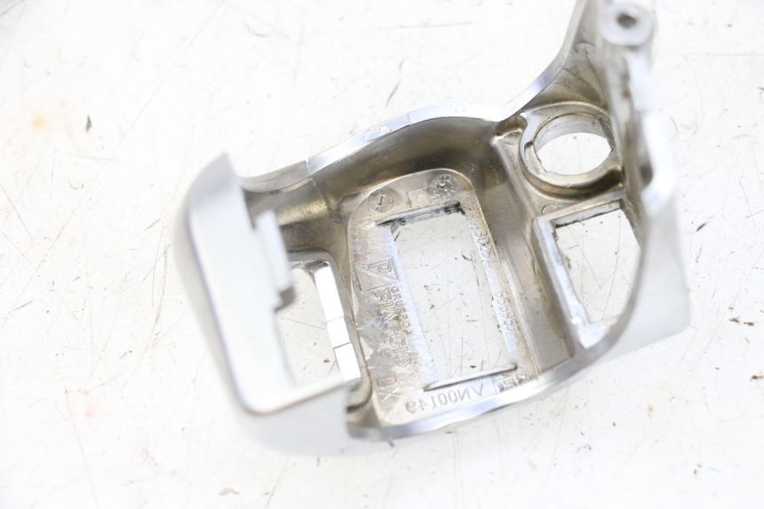 photo de COMMUTATORE DESTRO PIAGGIO MP3 HPE 300 (2019 - 2026) - Altra angolazione