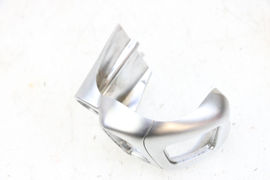 photo de COMMUTATORE DESTRO PIAGGIO MP3 HPE 300 (2019 - 2026) - Vista d'insieme del prodotto