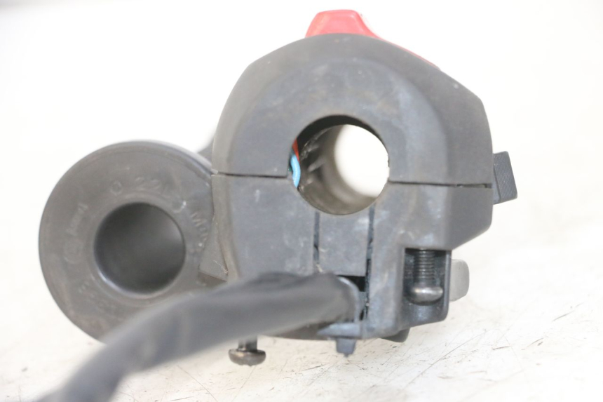 photo de MANUBRIO DESTRO GILERA NEXUS 125 (2009 - 2013) - Primo piano tecnico