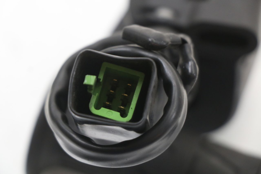 photo de COMMUTATORE DESTRO KAWASAKI NINJA 400 (2018 - 2023) - Ricambio usato controllato