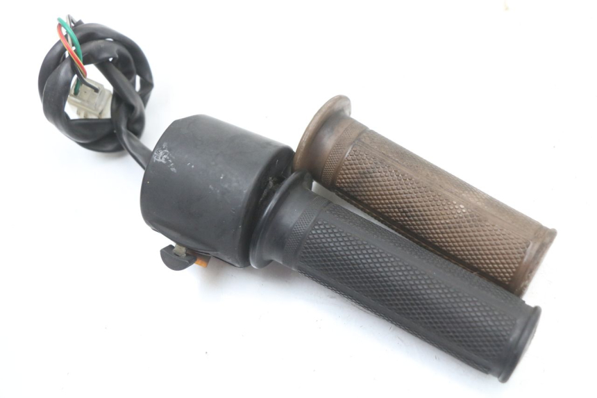 photo de COMMUTATORE DESTRO JM MOTORS OLDIES 4T 50 (2010 - 2020) - Primo piano tecnico