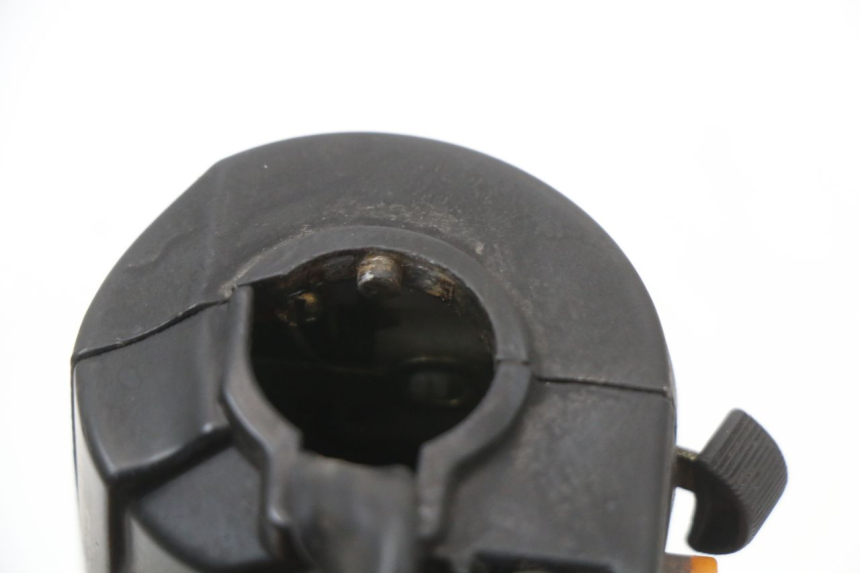 photo de COMMUTATORE DESTRO JM MOTORS OLDIES 4T 50 (2010 - 2020) - Dettagli dei punti di fissaggio