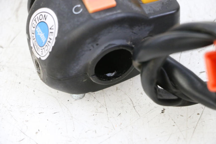 photo de COMMUTATORE DESTRO JM MOTORS OLDIES GT 4T 50 (2018 - 2025) - Dettaglio del componente