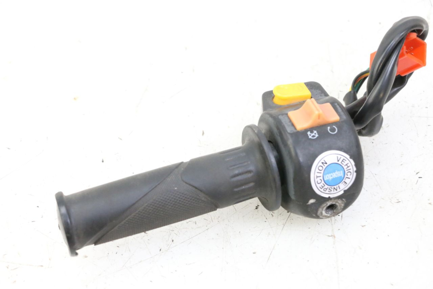 photo de COMMUTATORE DESTRO JM MOTORS OLDIES GT 4T 50 (2018 - 2025) - Altra angolazione