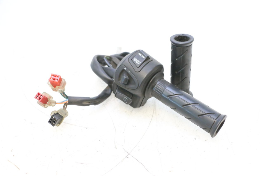 photo de Comando destro HONDA PCX (JF57/JF64) 125 (2014 - 2018) - Vista principale