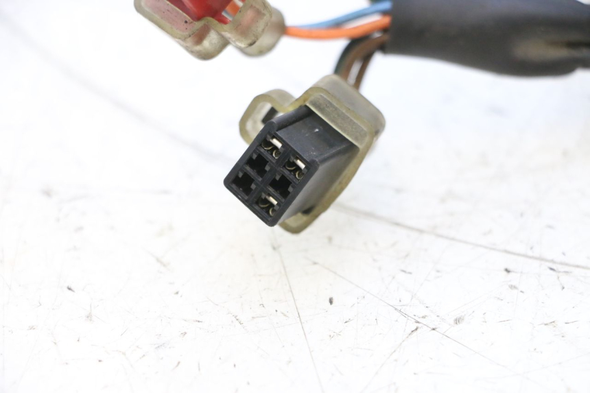 photo de Comando destro HONDA PCX (JF57/JF64) 125 (2014 - 2018) - Zoom sui componenti