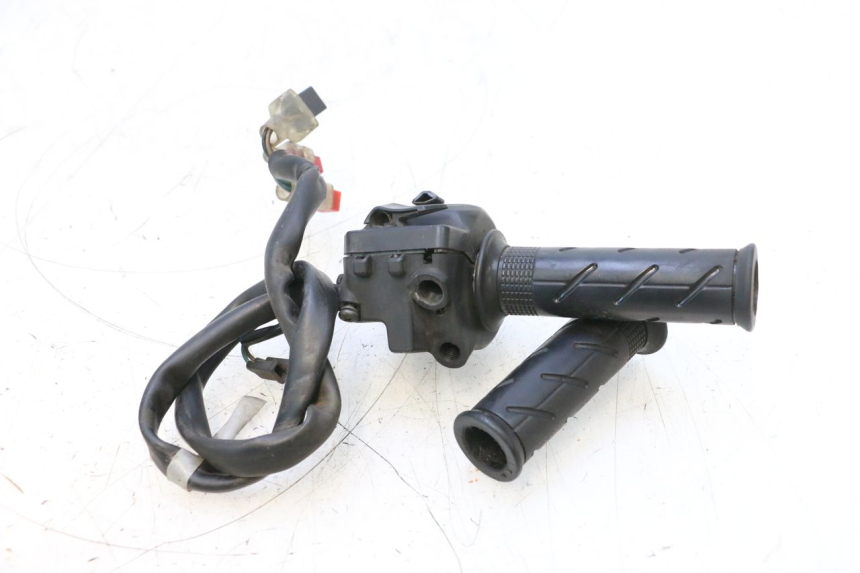photo de Comando destro HONDA PCX (JF57/JF64) 125 (2014 - 2018) - Vista d'insieme del prodotto