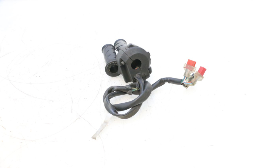 photo de Comando destro HONDA PCX (JF57/JF64) 125 (2014 - 2018) - Marcature e riferimenti originali