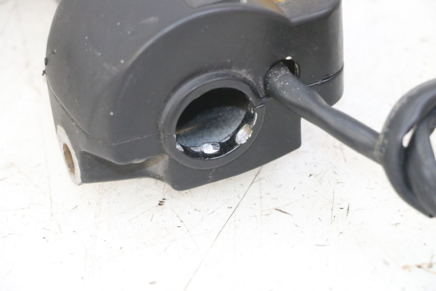 photo de COMMUTATORE DESTRO PEUGEOT VIVACITY 125 (2010 - 2017) - Vista d'insieme del prodotto