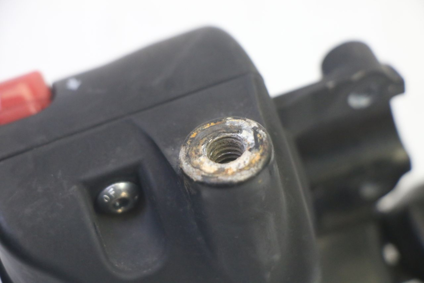 photo de COMMUTATORE DESTRO LIGIER PULSE 3 1 (2014 - 2020) - Dettagli dei punti di fissaggio