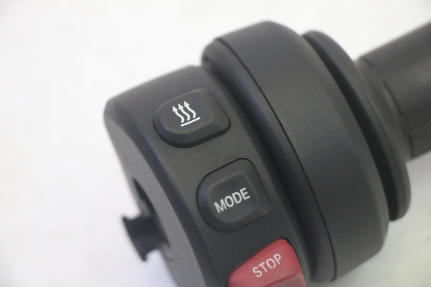 photo de COMMUTATORE DESTRO BMW R GS 1250 (2021 - 2024) - Altra angolazione