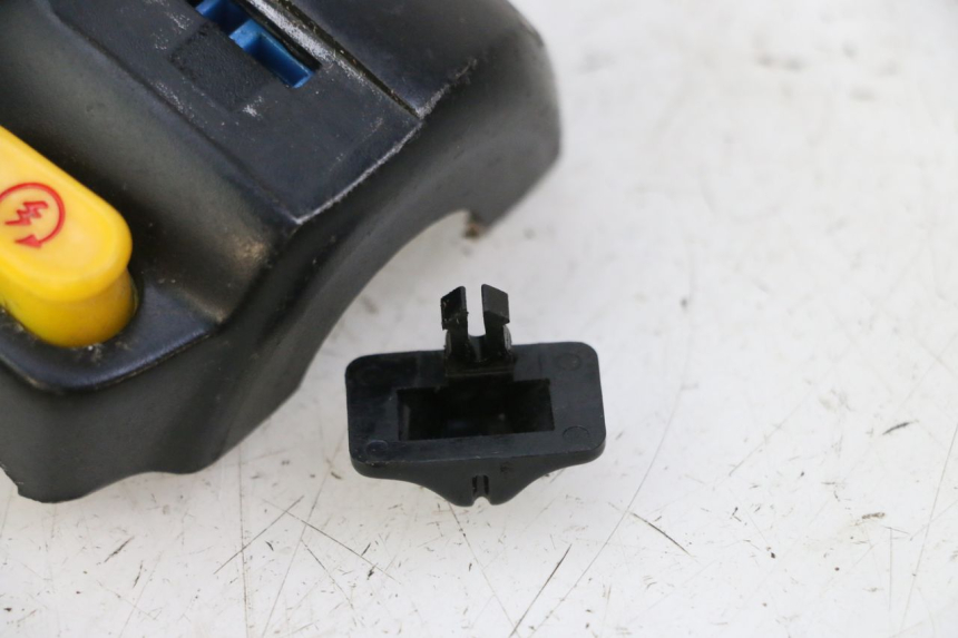 photo de COMANDO DESTRO PGO RODOSHOW 2T 50 (2003 - 2007) - Altra angolazione