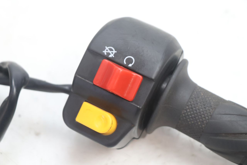 photo de MANUBRIO DESTRO TNT MOTOR ROMA 12' 2T 50 (2007 - 2018) - Dettaglio del componente