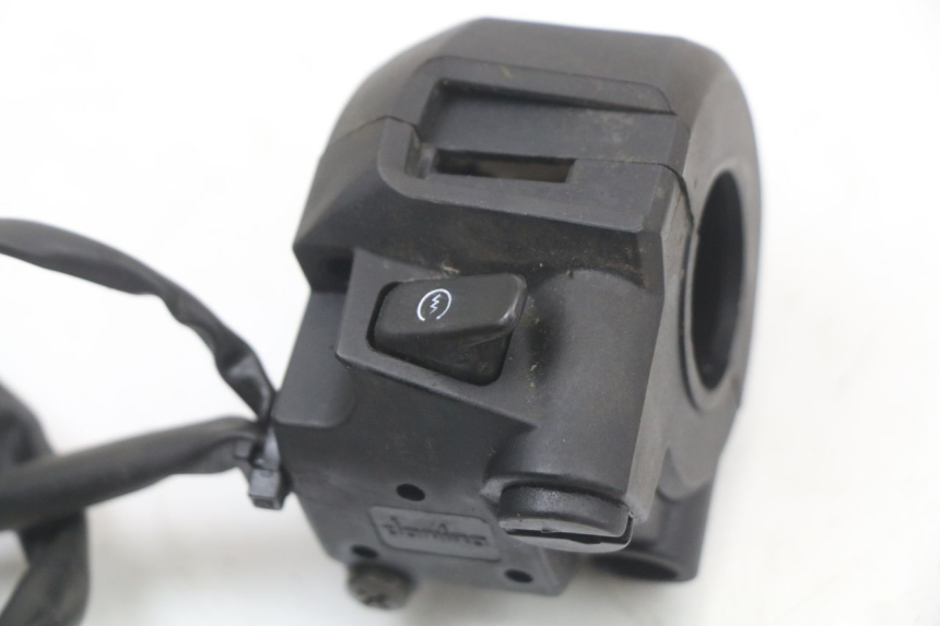 photo de COMMUTATORE DESTRO APRILIA RS 50 (2006 - 2010) - Zoom sullo stato d'uso