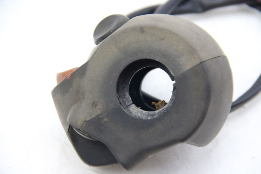 photo de MANUBRIO DESTRO PEUGEOT SATELIS COMPRESSOR K15 125 (2006 - 2009) - Zoom sullo stato d'uso