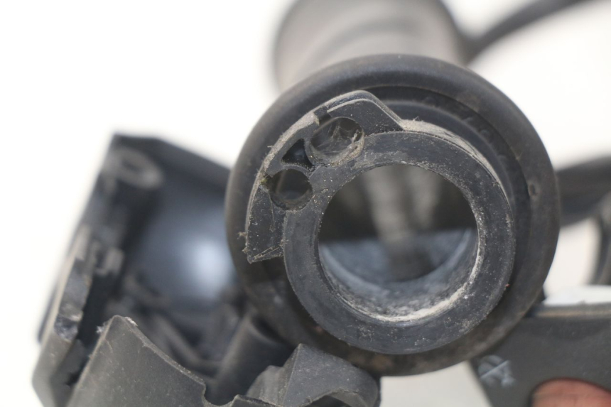 photo de COMANDO DESTRO PEUGEOT SATELIS 300 (2012 - 2015) - Dettaglio del componente