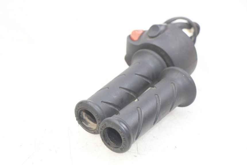 photo de MANUBRIO DESTRO PEUGEOT SATELIS 125 (2010 - 2012) - Vista d'insieme del prodotto