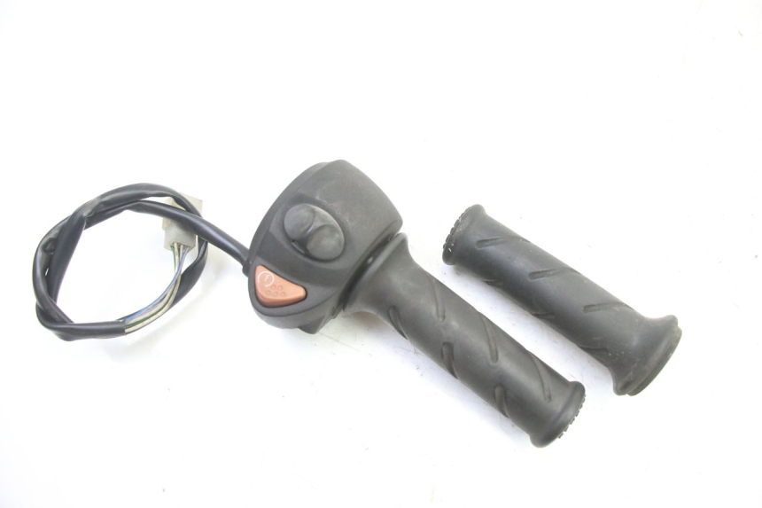 photo de COMMUTATORE DESTRO PEUGEOT SATELIS 250 (2006 - 2012) - Vista principale