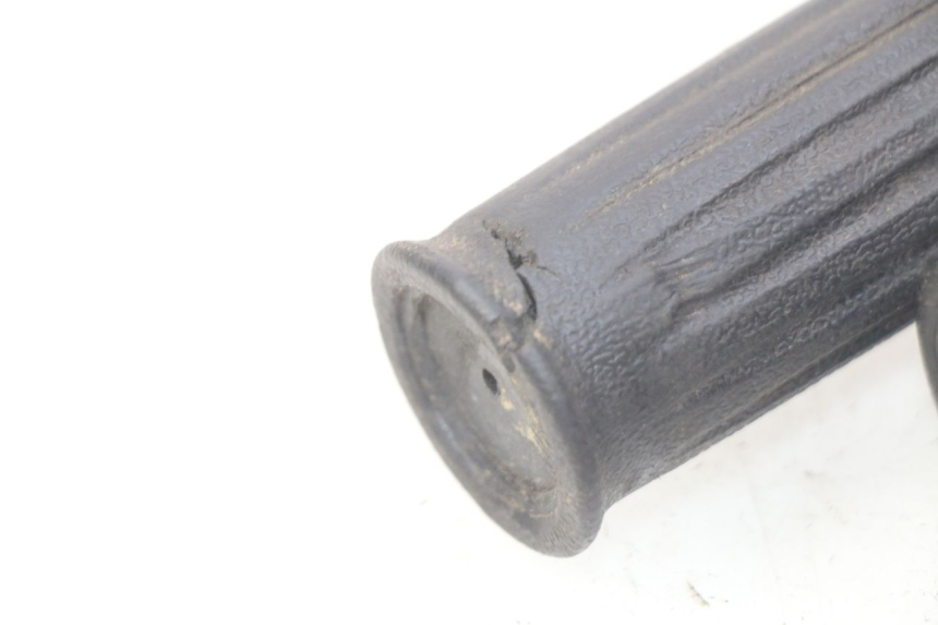 photo de MANUBRIO DESTRO JM MOTORS SC 4T 50 (2012 - 2017) - Dettagli dei punti di fissaggio