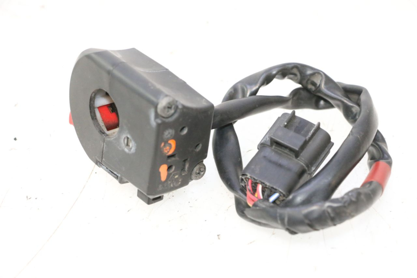 photo de COMMUTATORE DESTRO DUCATI SS IE DS CARENEE 1000 (2002 - 2006) - Altra angolazione