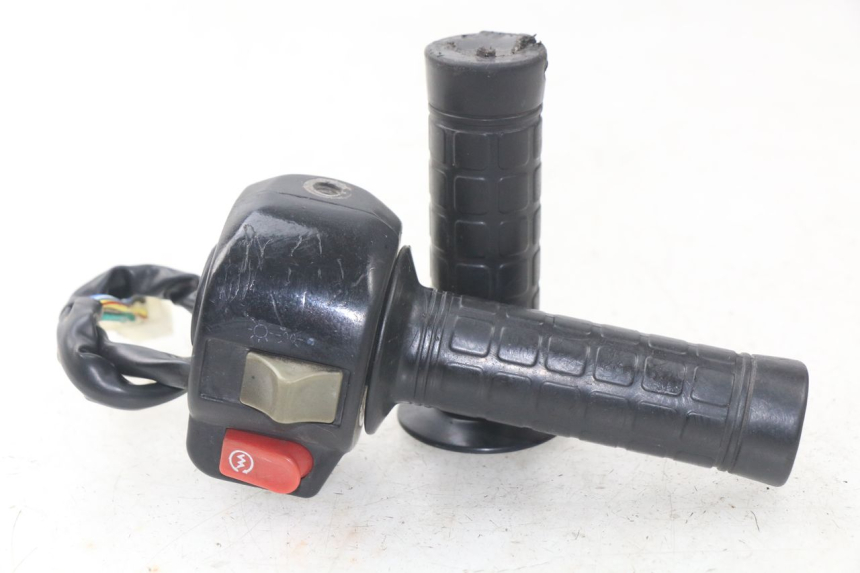 photo de COMANDO DESTRO FYM STRADA 50 (2007 - 2014) - Vista principale