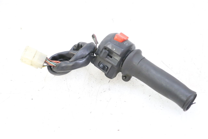 photo de COMMUTATORE DESTRO SUZUKI BURGMAN 125 (2015 - 2017) - Vista principale