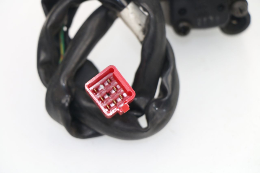 photo de Comando destro SYM GTS 250 (2005 - 2008) - Primo piano tecnico