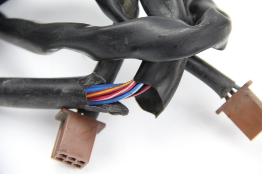 photo de MANUBRIO DESTRO YAMAHA TDM ABS 900 (2002 - 2014) - Zoom sullo stato d'uso