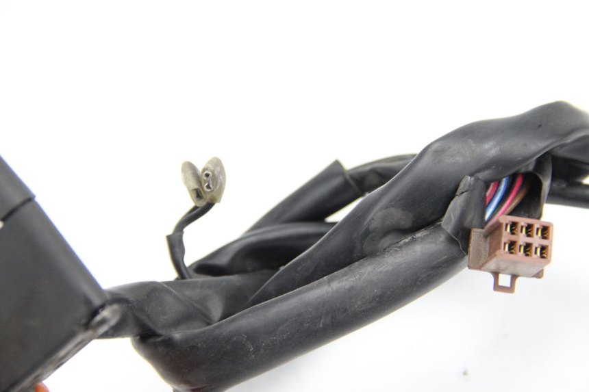 photo de MANUBRIO DESTRO YAMAHA TDM ABS 900 (2002 - 2014) - Dettagli dei punti di fissaggio