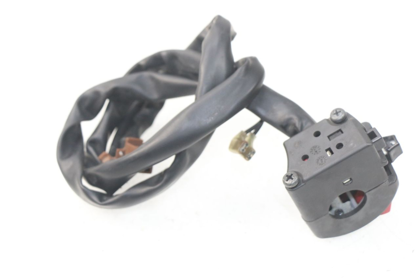 photo de MANUBRIO DESTRO YAMAHA TDM ABS 900 (2002 - 2014) - Zoom sullo stato d'uso