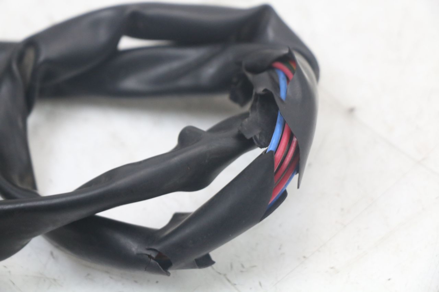 photo de MANUBRIO DESTRO YAMAHA TDM ABS 900 (2002 - 2014) - Vista d'insieme del prodotto