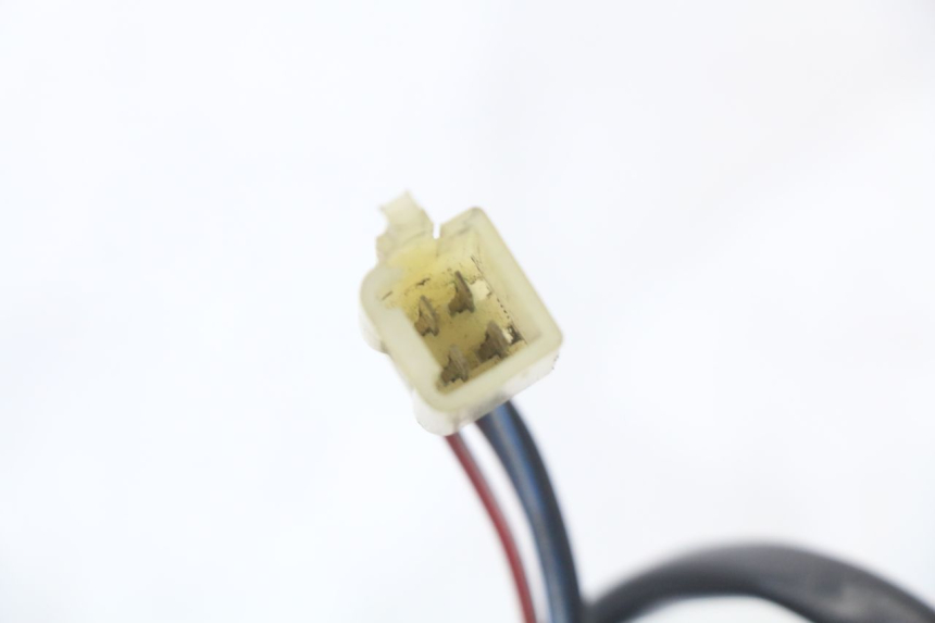 photo de COMMUTATORE DESTRO YAMAHA TDR DELTABOX 125 (1997 - 2003) - Stato della superficie e materiale