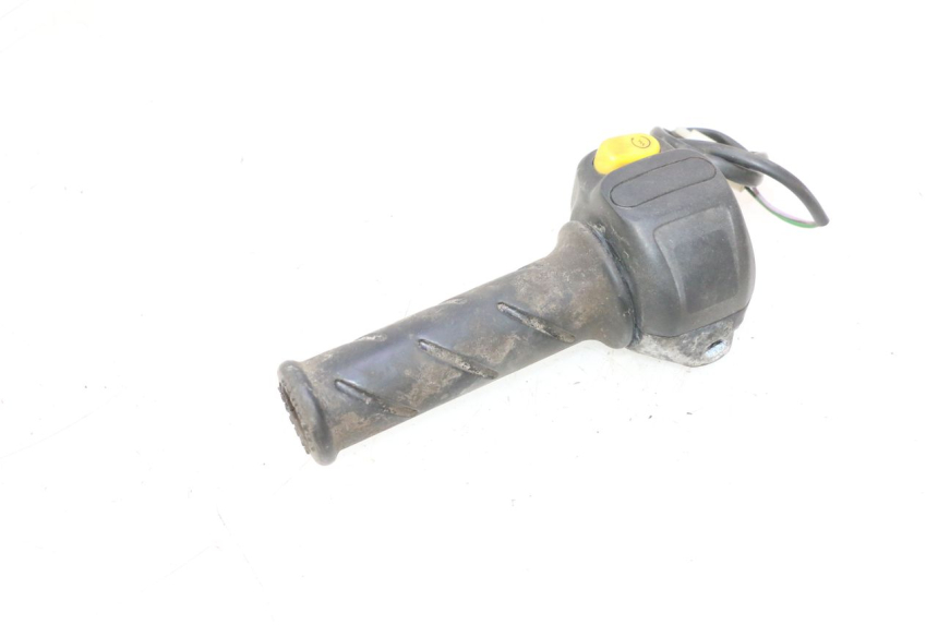 photo de MANUBRIO DESTRO PEUGEOT TKR TREKKER FURIOUS 50 (2005 - 2014) - Ricambio usato controllato