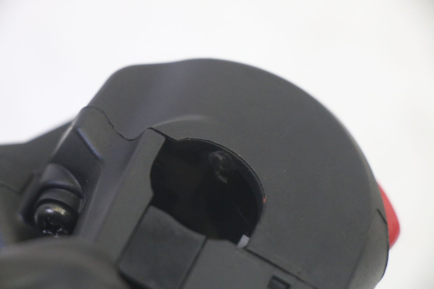 photo de COMMUTATORE DESTRO YAMAHA TRICITY 300 (2020 - 2024) - Vista d'insieme del prodotto