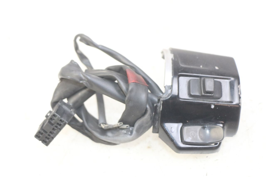 photo de MANUBRIO DESTRO PIAGGIO VESPA SPRINT 2T 50 (2014 - 2018) - Vista principale