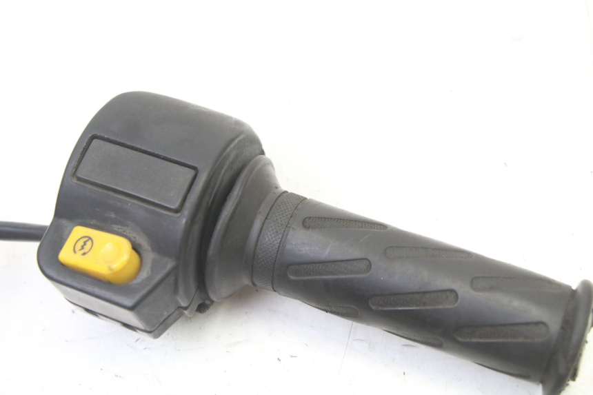 photo de MANUBRIO DESTRO PEUGEOT VIVACITY NEW 2T 50 (2008 - 2017) - Dettaglio del componente