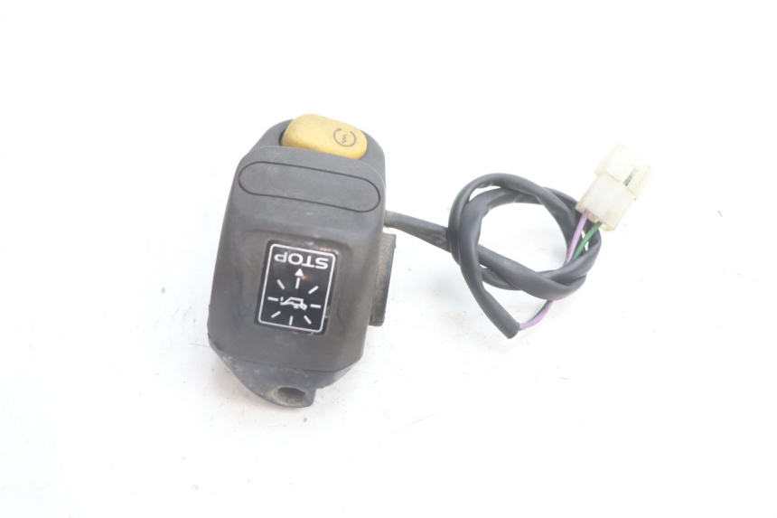 photo de MANUBRIO DESTRO PEUGEOT VIVACITY 50 (2004 - 2009) - Zoom sullo stato d'uso