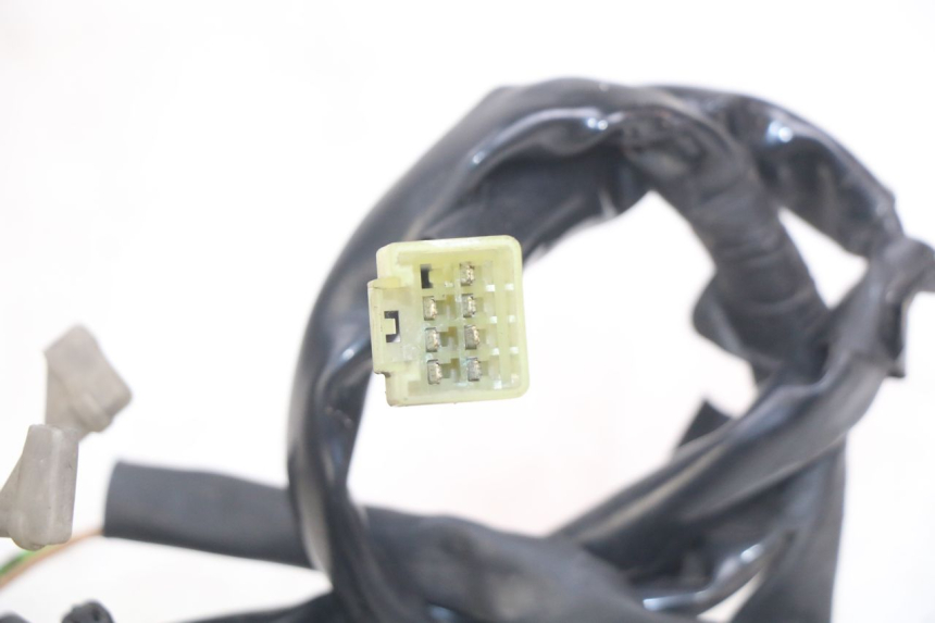 photo de MANUBRIO DESTRO YAMAHA X-MAX XMAX 125 (2010 - 2013) - Zoom sullo stato d'uso