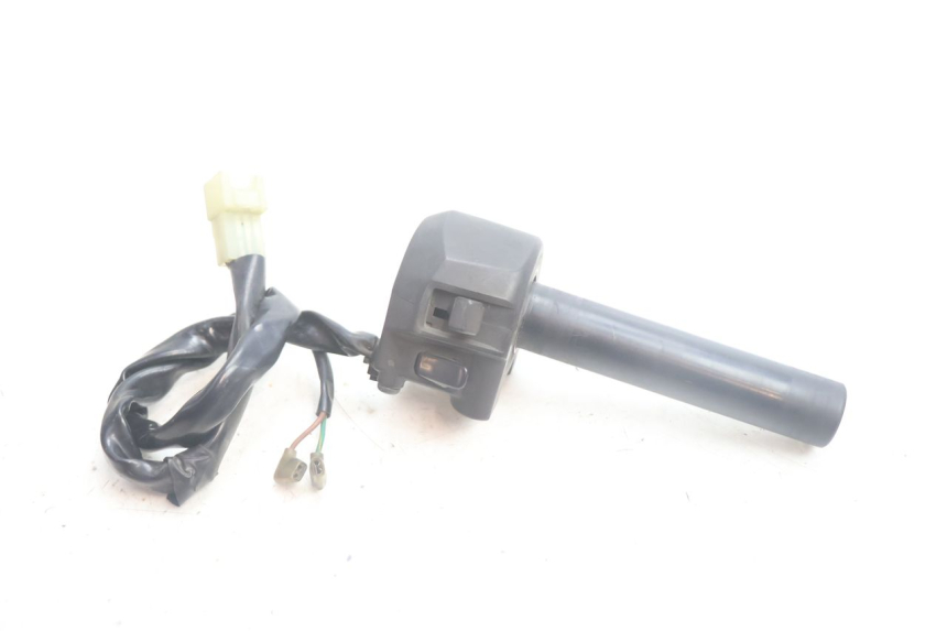 photo de MANUBRIO DESTRO YAMAHA X-MAX XMAX 125 (2010 - 2013) - Vista principale