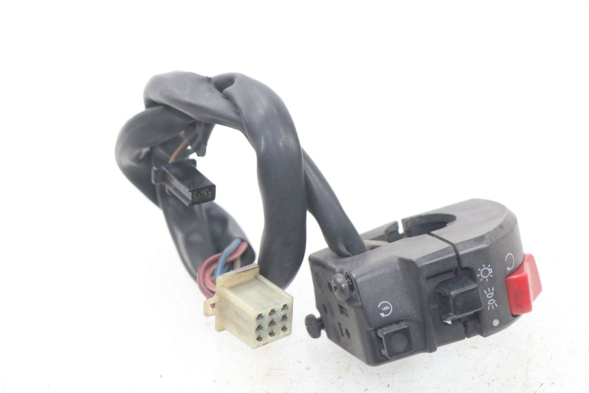 photo de Comando destro YAMAHA XJ600 XJ DIVERSION 600 (1992 - 1997) - Zoom sullo stato d'uso