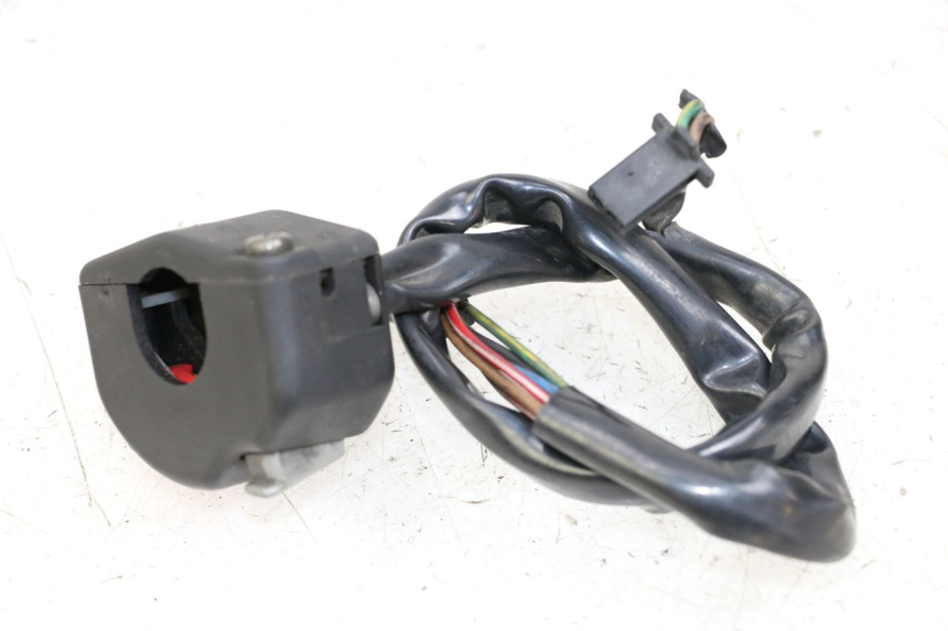 photo de Comando destro YAMAHA XJ600 XJ DIVERSION 600 (1992 - 1997) - Zoom sullo stato d'uso