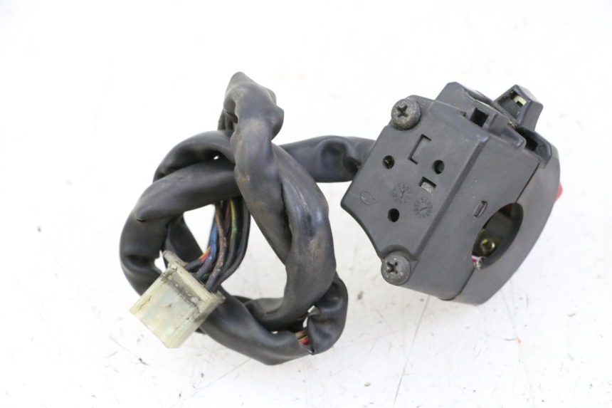 photo de COMMUTATORE DESTRO YAMAHA XJN DIVERSION 600 (2000 - 2003) - Altra angolazione