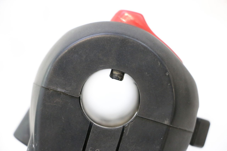 photo de COMMUTATORE DESTRO YAMAHA XP T-MAX ABS 500 (2005 - 2005) - Ricambio usato controllato