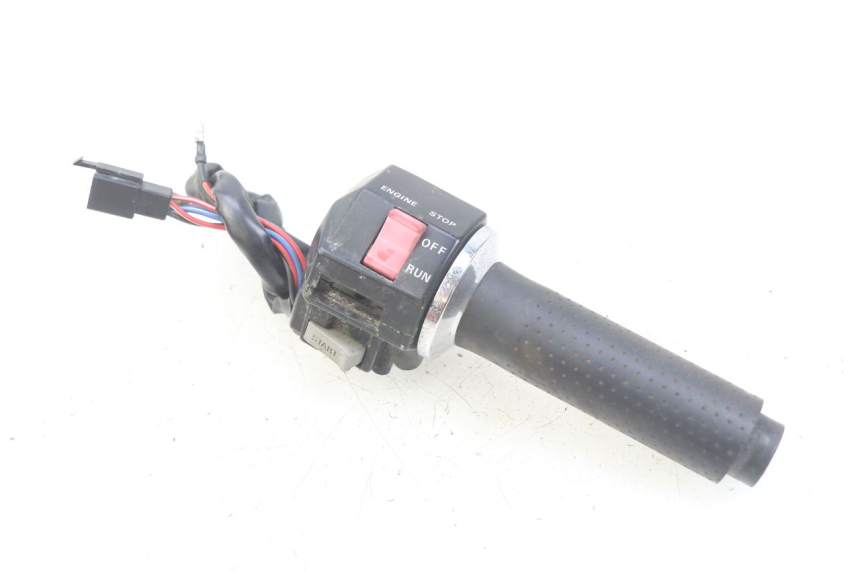 photo de MANUBRIO DESTRO YAMAHA XV VIRAGO 750 (1984 - 1998) - Vista principale