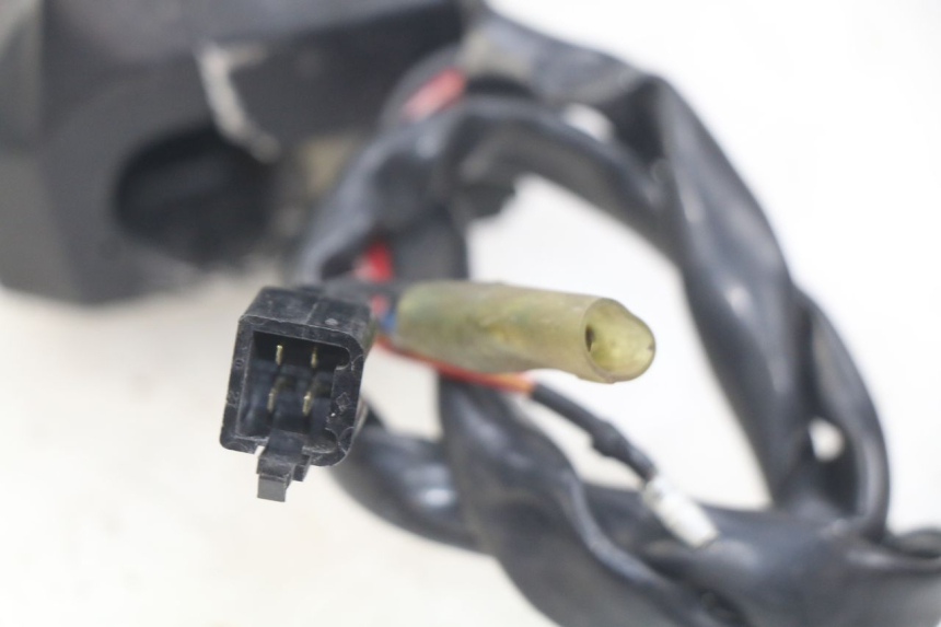 photo de MANUBRIO DESTRO YAMAHA XV VIRAGO 750 (1984 - 1998) - Altra angolazione