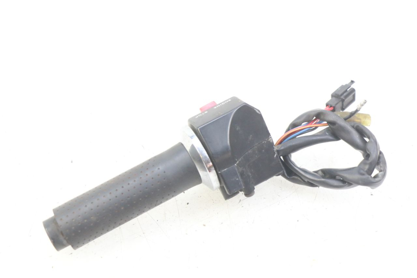 photo de MANUBRIO DESTRO YAMAHA XV VIRAGO 750 (1984 - 1998) - Primo piano tecnico