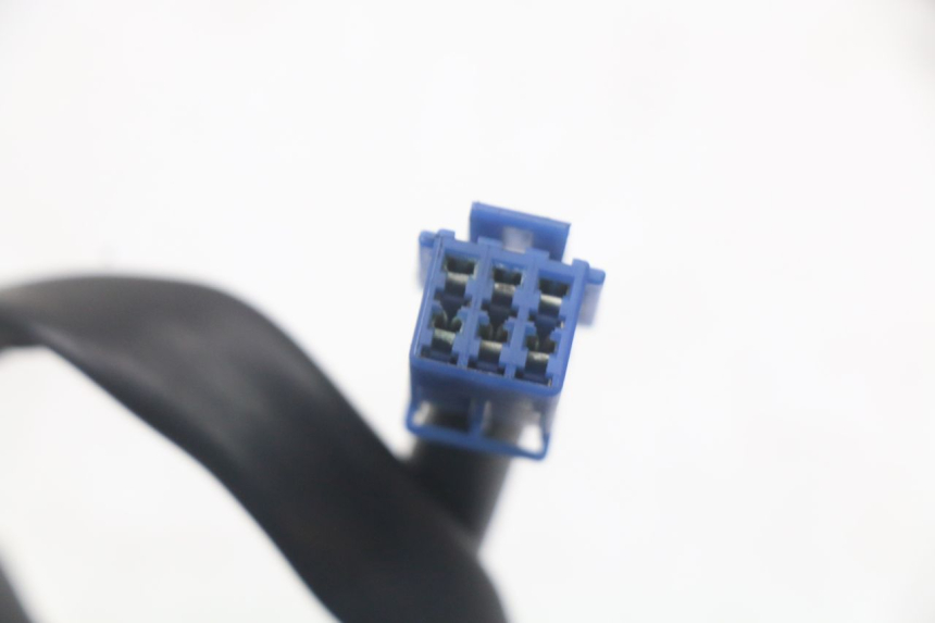 photo de COMMUTATORE DESTRO YAMAHA FZ1 FAZER 1000 (2007 - 2009) - Ricambio usato controllato